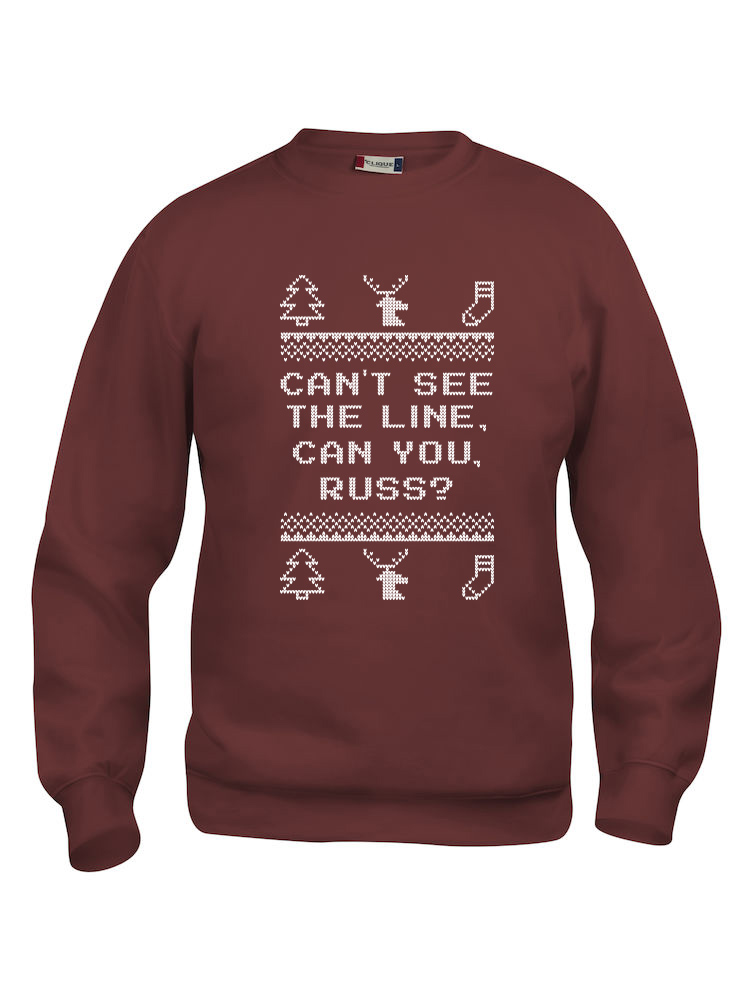 Rød genser med sitat fra "Hjelp, det er juleferie", "Can´t see the line, can you, Russ?"