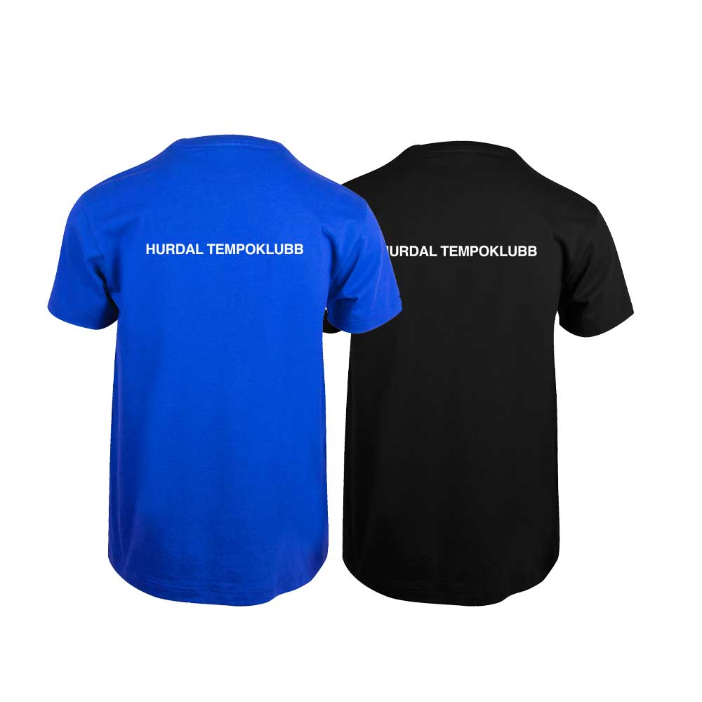 Sort og kornblå t-skjorte med Hurdal Tempoklubbs logo på ryggen